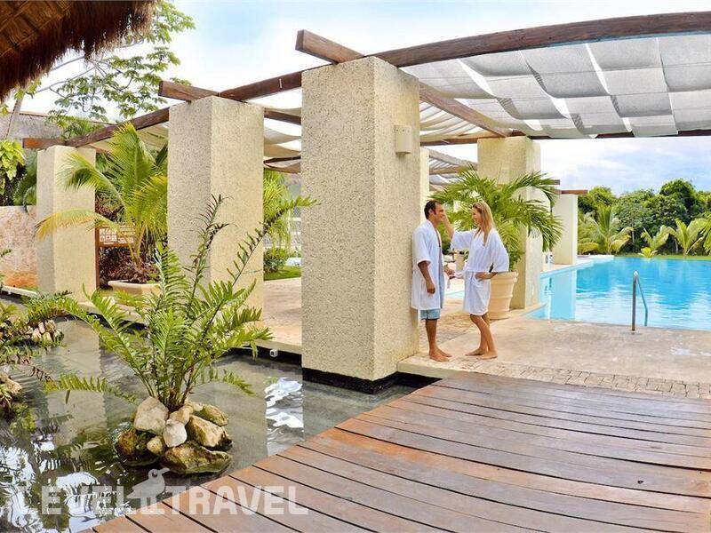 Фотография Grand Palladium White Sand Resort & Spa