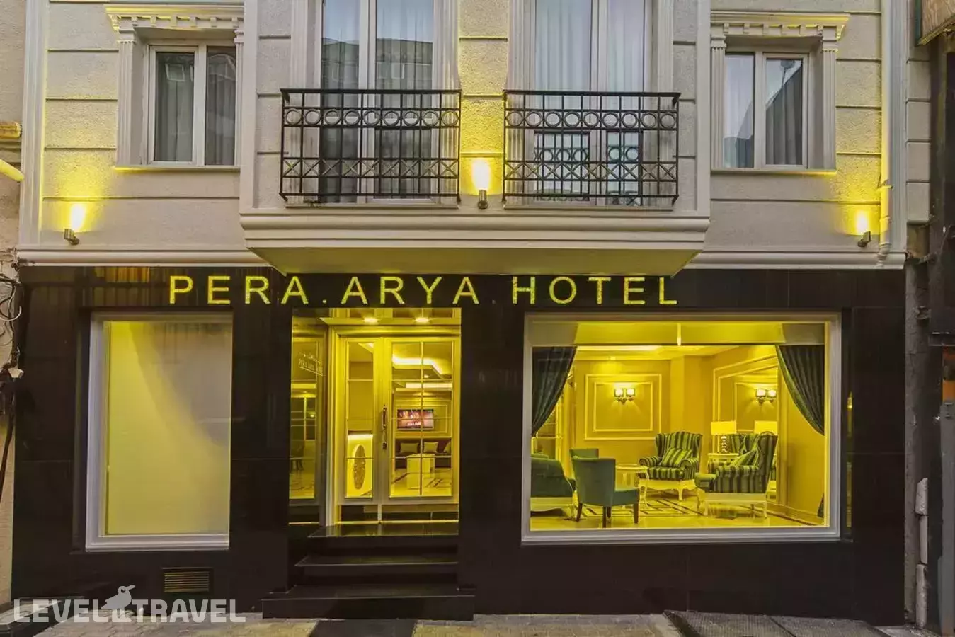 Pera Arya Hotel
