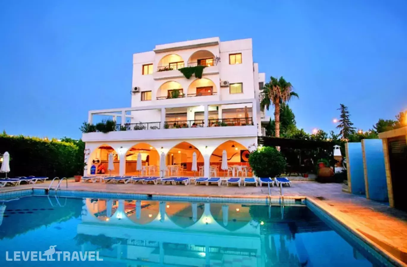 Stephanos Hotel Apartments