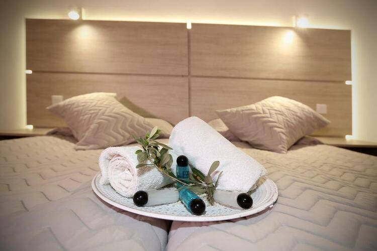 Pier Beach Hotel Apartments