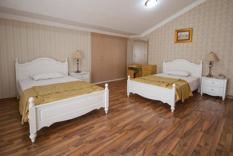 Al Khalidiah Resort (Ex. Villa Al Khalidiah)