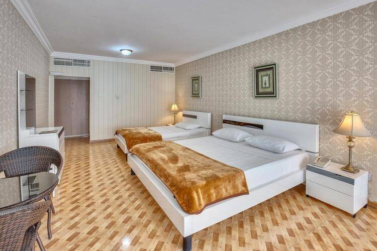 Al Khalidiah Resort (Ex. Villa Al Khalidiah)