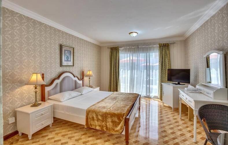 Al Khalidiah Resort (Ex. Villa Al Khalidiah)