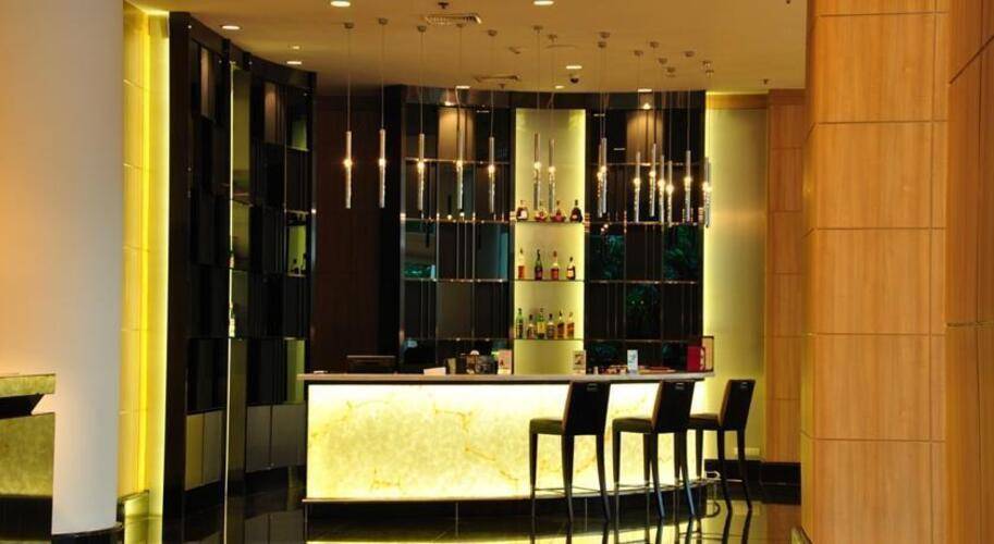 Century Park Hotel