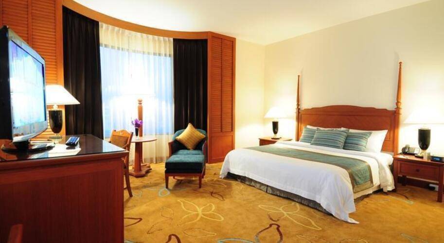 Century Park Hotel