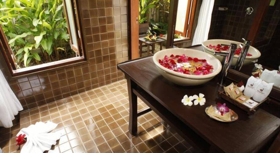 Khao Lak Bhandari Resort & Spa