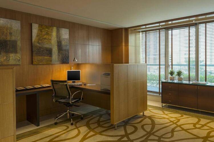 Sheraton Four Points Sheikh Zayed Road