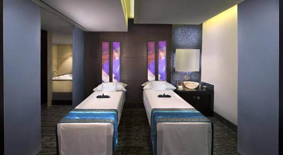 Sofitel Abu Dhabi Corniche