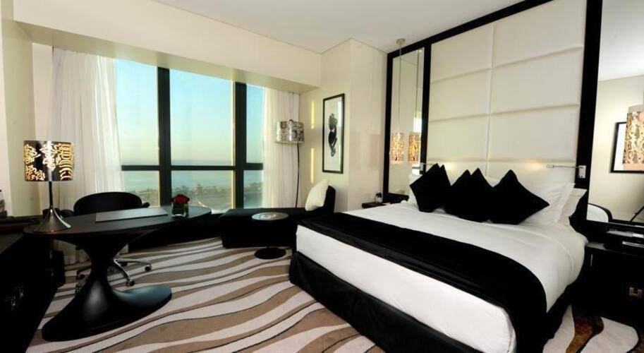 Sofitel Abu Dhabi Corniche