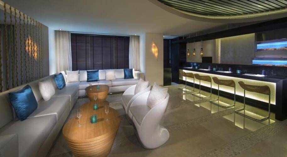 Sofitel Abu Dhabi Corniche