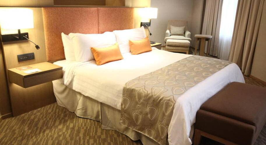 Grand Mercure Bangkok Fortune