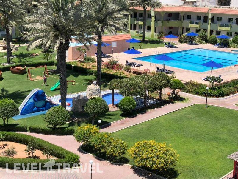 Фотография Flamingo Beach Resort