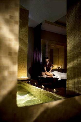 Marriott Dubai Harbour Hotel & Suites