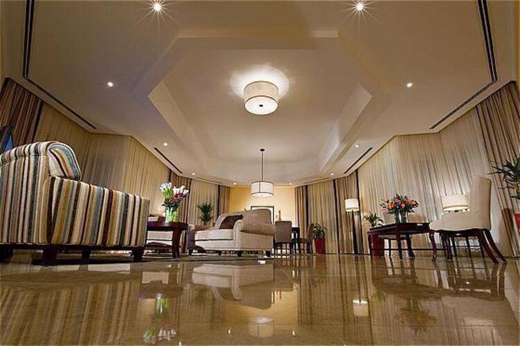 Marriott Dubai Harbour Hotel & Suites