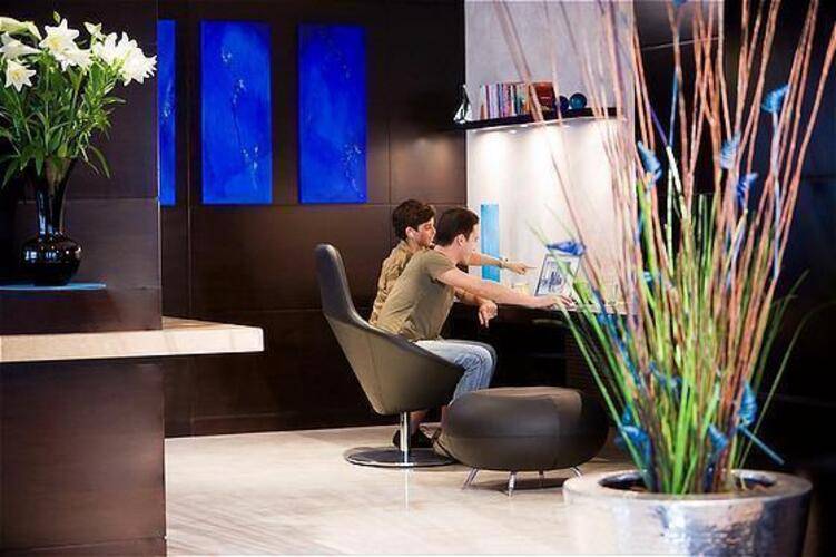 Marriott Dubai Harbour Hotel & Suites