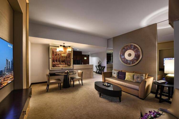 Dusit Thani