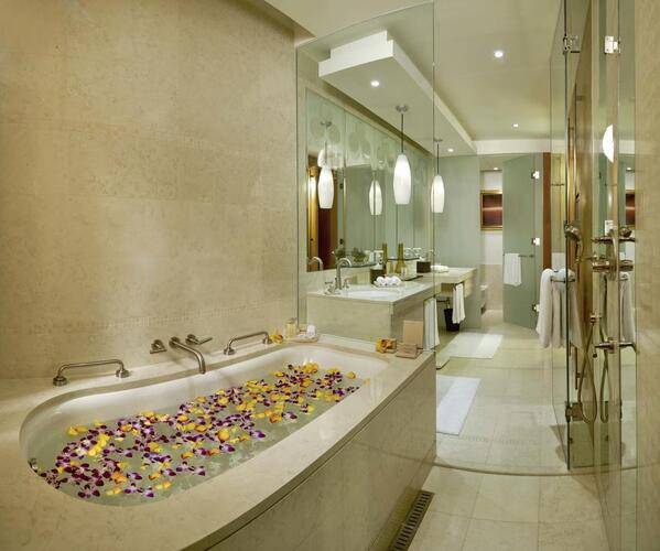 The H Dubai