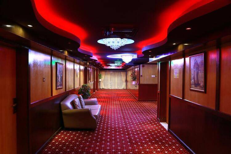 Sadaf Hotel