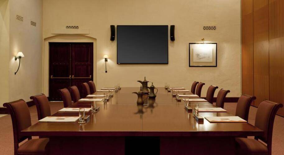 Al Maha Desert Resort & Spa