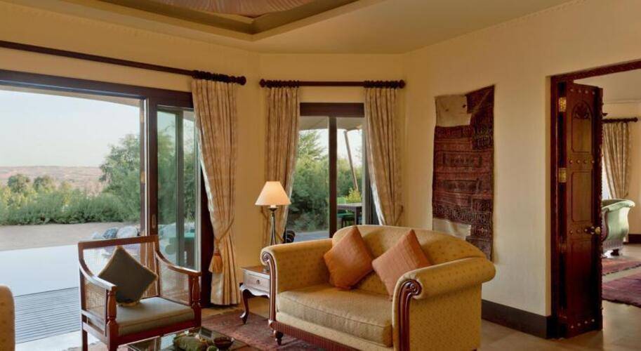Al Maha Desert Resort & Spa