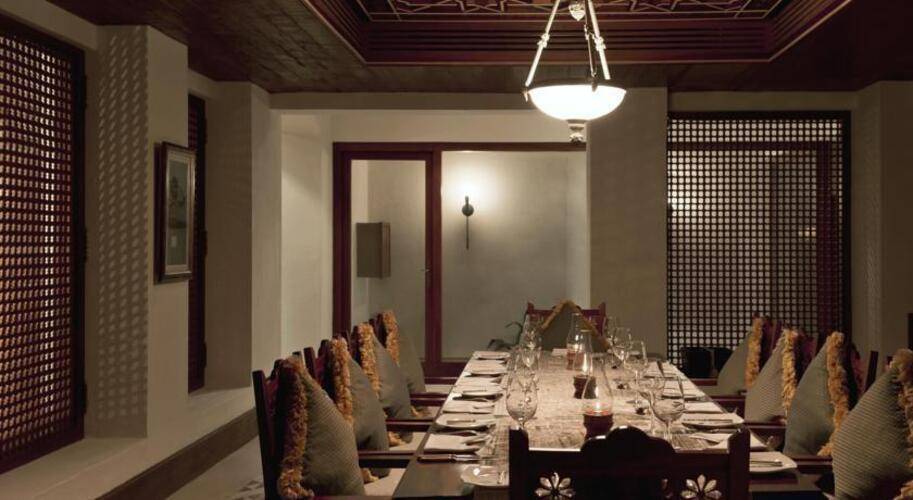 Al Maha Desert Resort & Spa