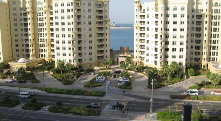 Royal Club Palm Jumeirah Apart
