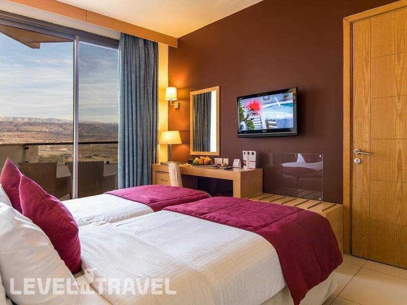 Фотография Ramada Resort Dead Sea (Ex.Winter Valley Warwick Resort&Spa)