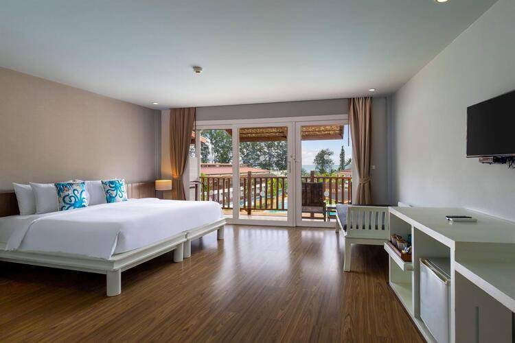 Arinara Bangtao Beach Resort (Ex. Dalar Resort)