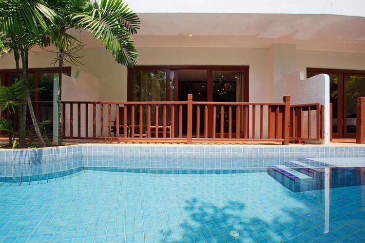 Arinara Bangtao Beach Resort (Ex. Dalar Resort)