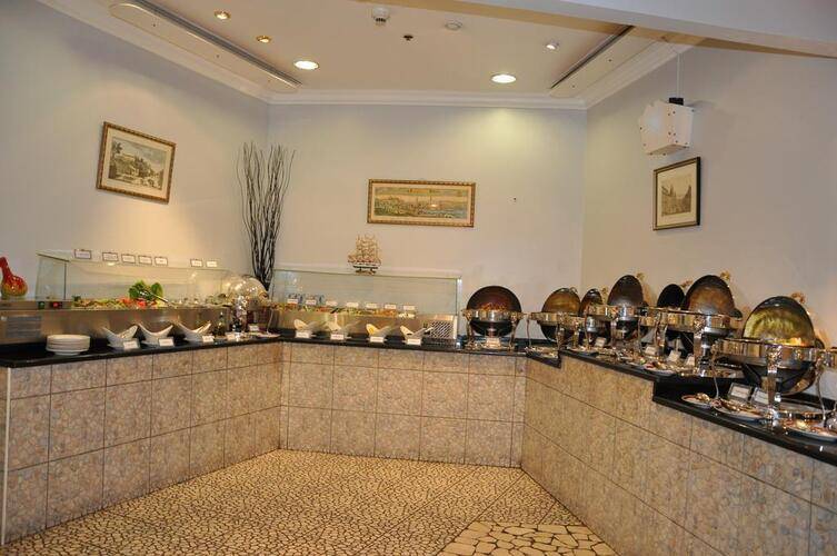 Grand Continental Flamingo Hotel