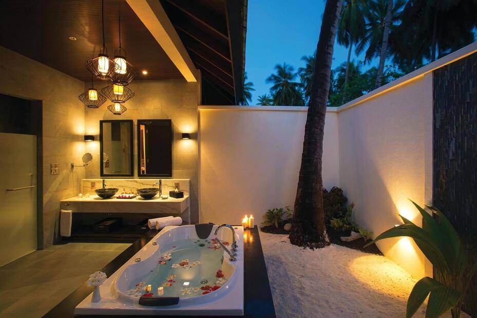 Atmosphere Kanifushi