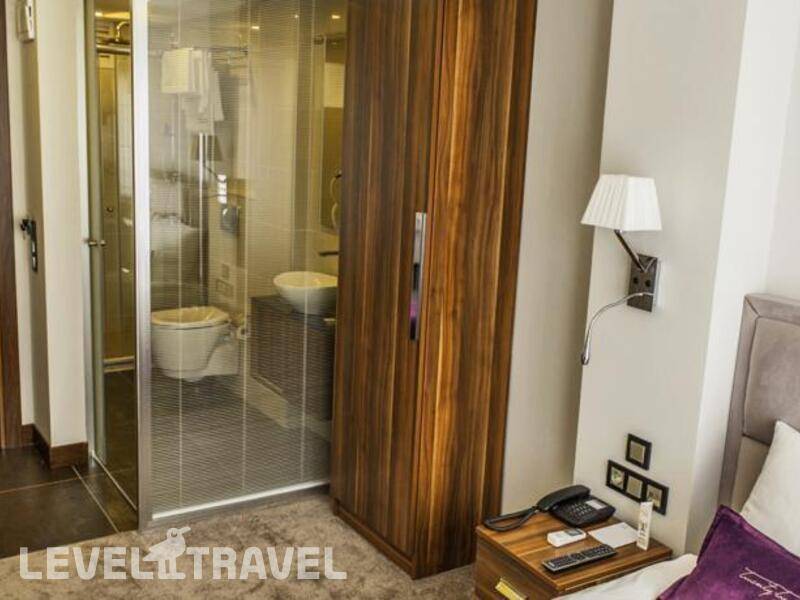 Фотография The 22 Hotel