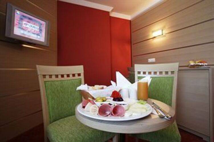 Sv Boutique Hotel