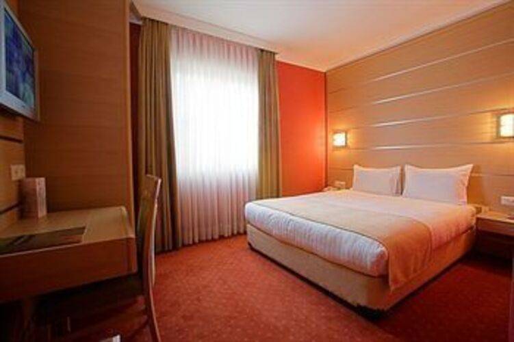 Sv Boutique Hotel