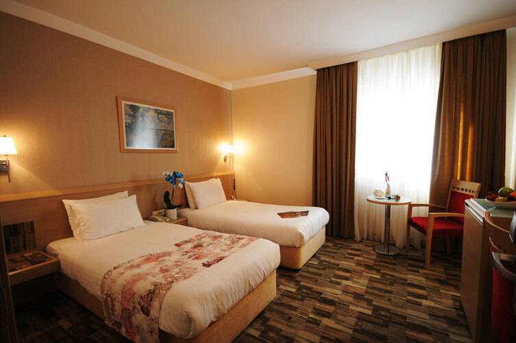 Sv Boutique Hotel