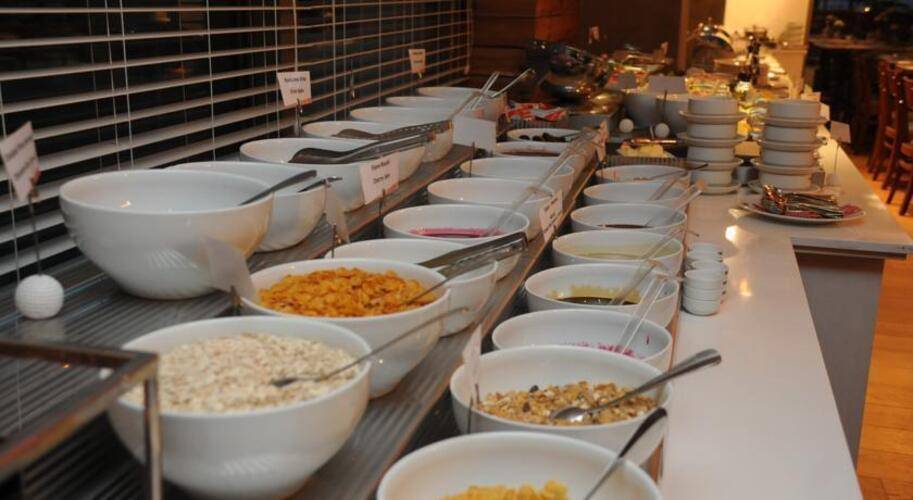 Ramada Istanbul Asia Hotel