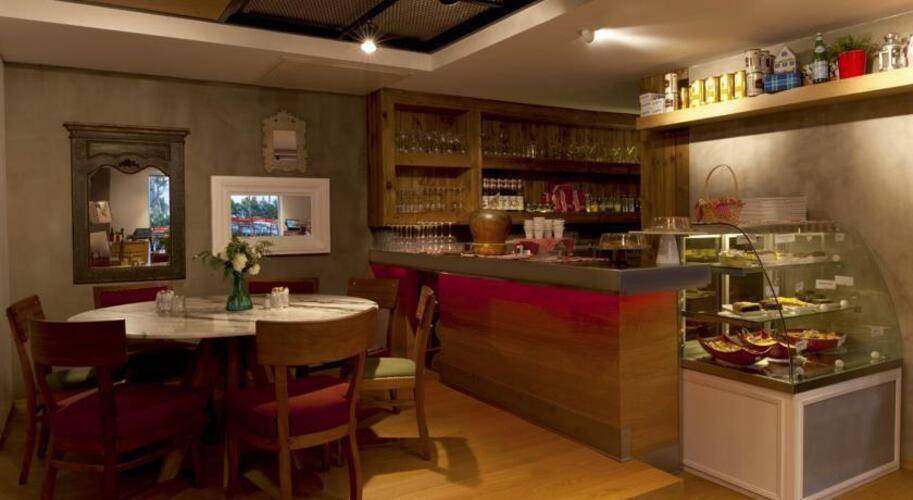 Ramada Istanbul Asia Hotel