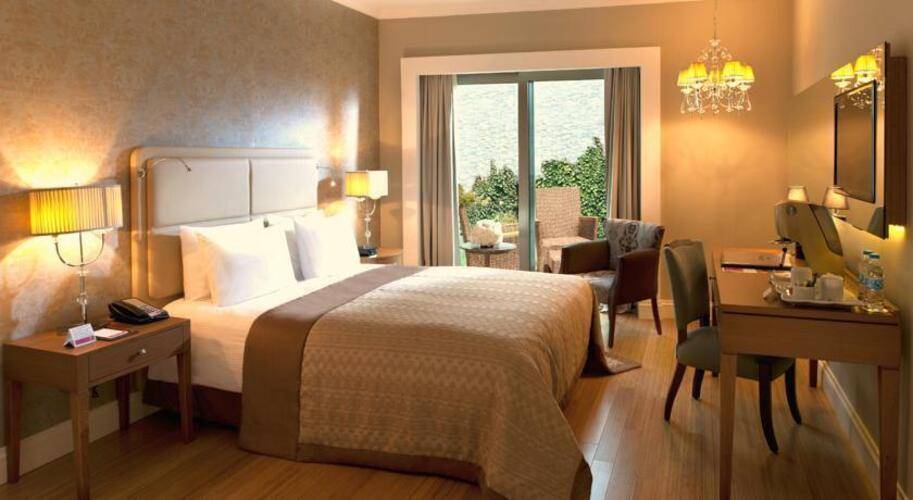 Ramada Istanbul Asia Hotel