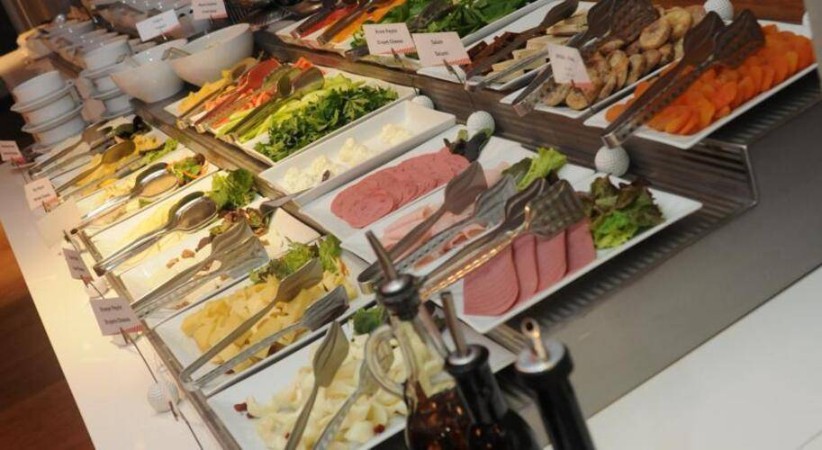 Ramada Istanbul Asia Hotel