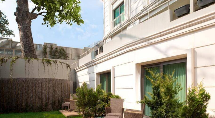 Ramada Istanbul Asia Hotel