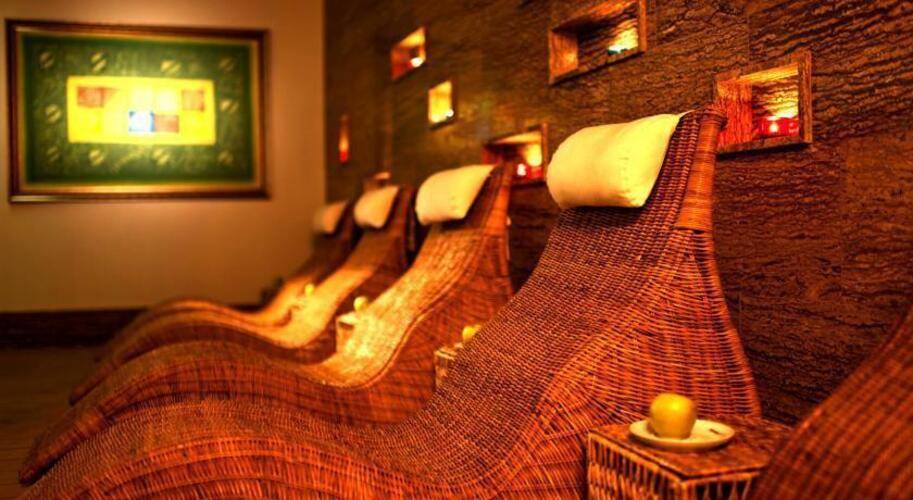 Ramada Istanbul Asia Hotel
