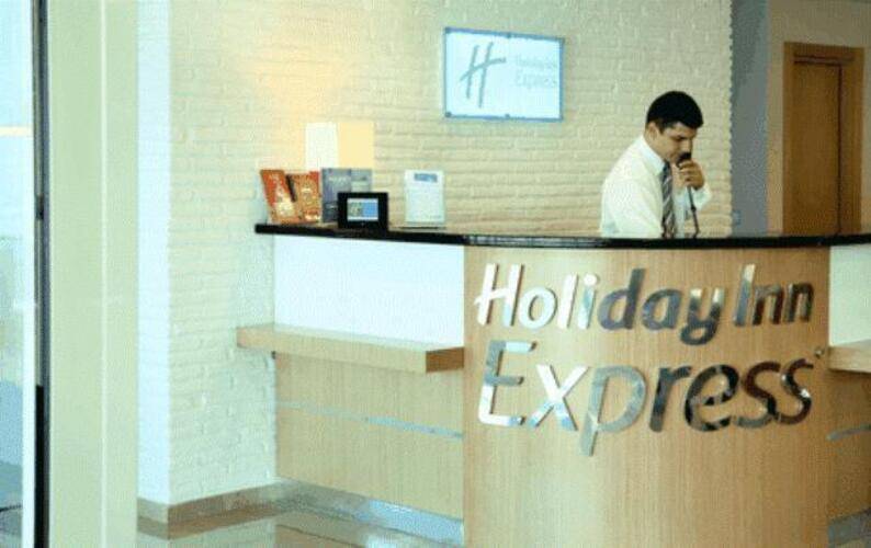 Holiday Inn Express Altunizade Hotel