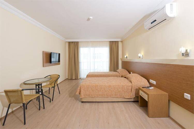 Grand Atilla Hotel