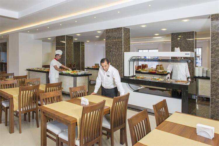 Grand Atilla Hotel