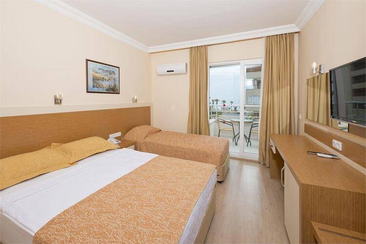 Grand Atilla Hotel