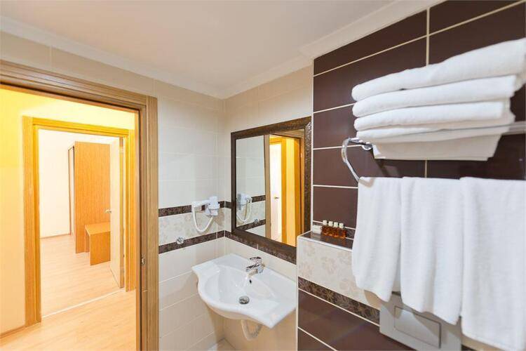 Grand Atilla Hotel