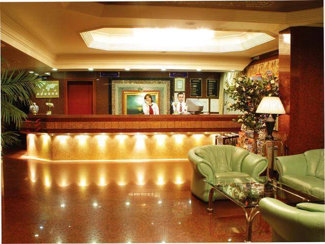 Grand Anka Hotel