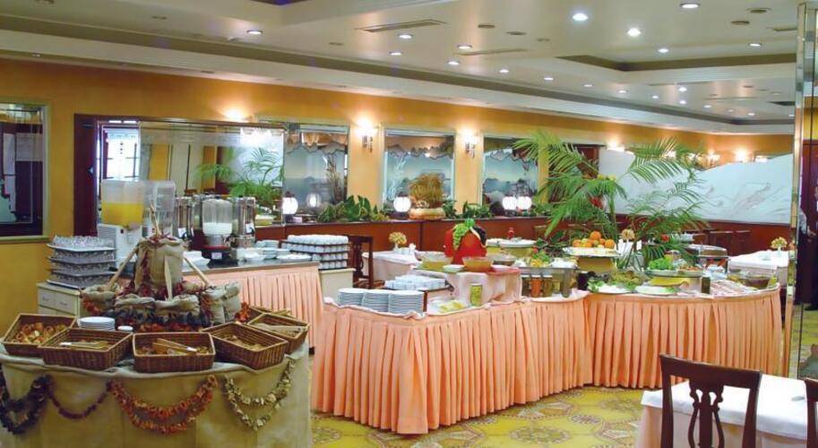 Grand Anka Hotel