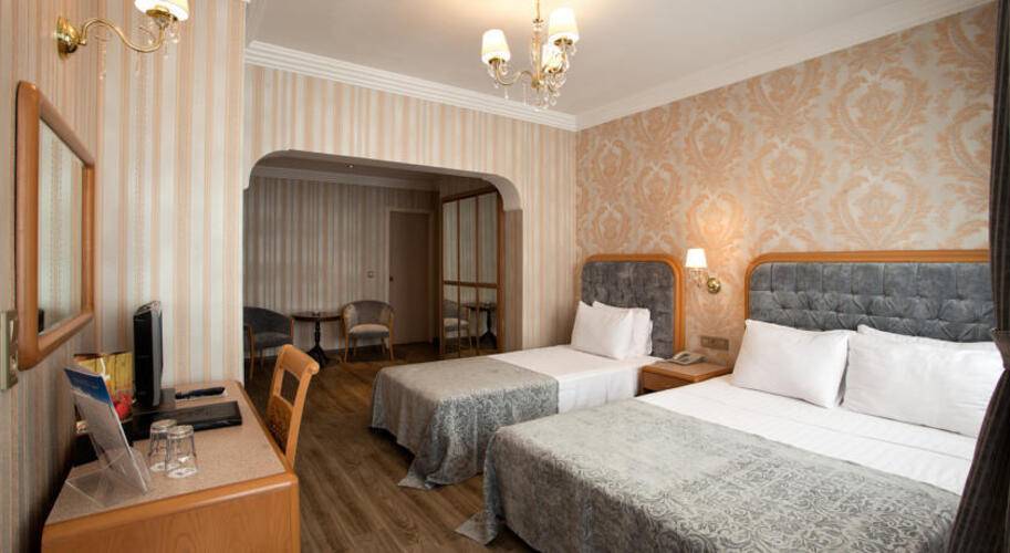 Grand Anka Hotel