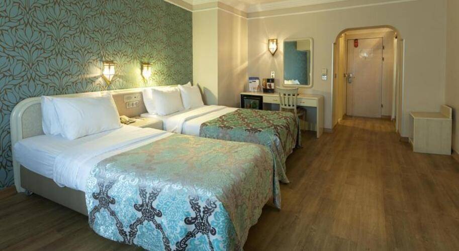 Grand Anka Hotel